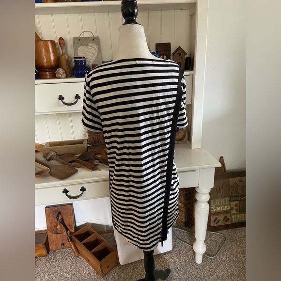 CYC - Picture 2 of 3